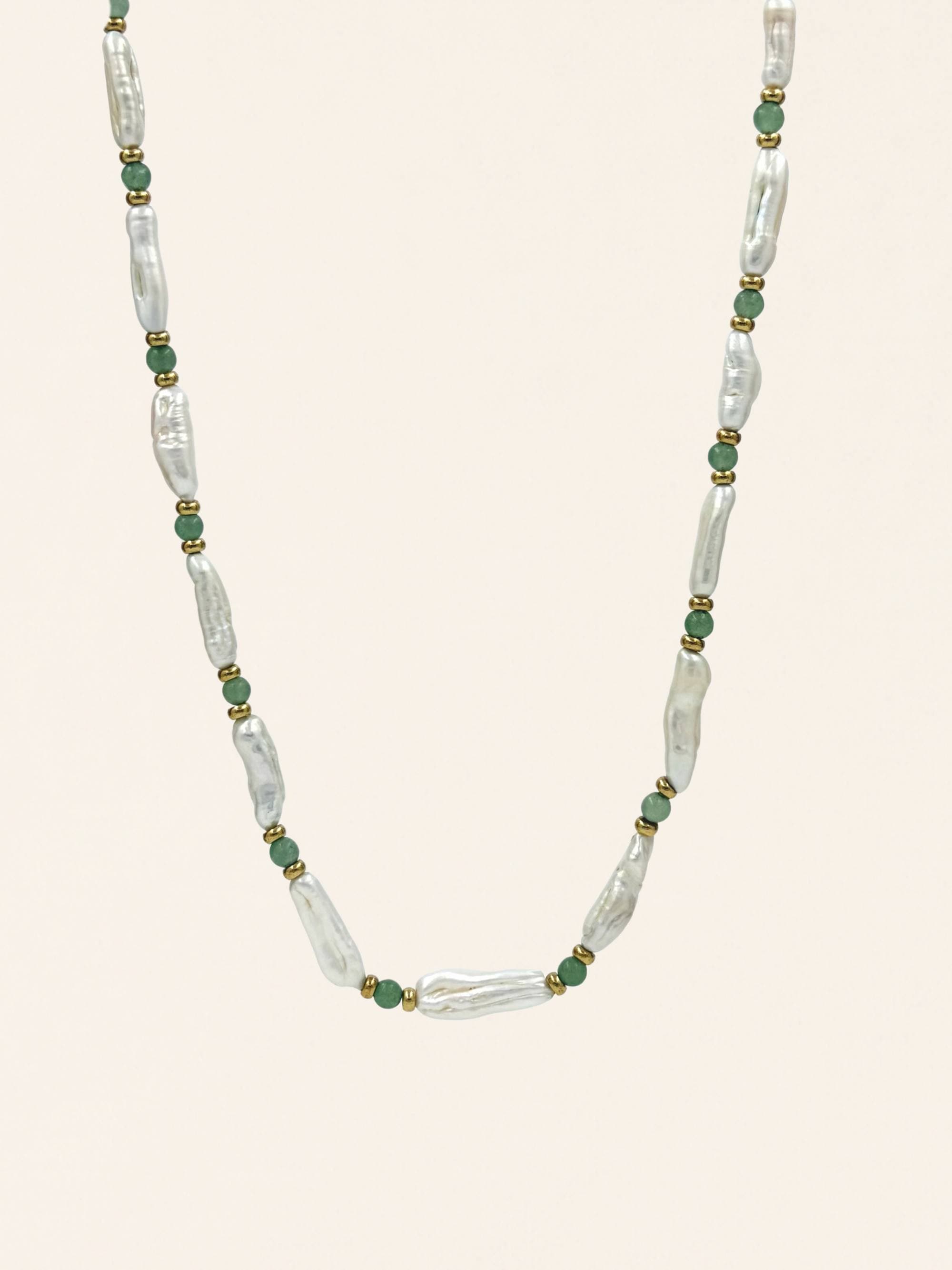 Green aventurine biwa pearl necklace