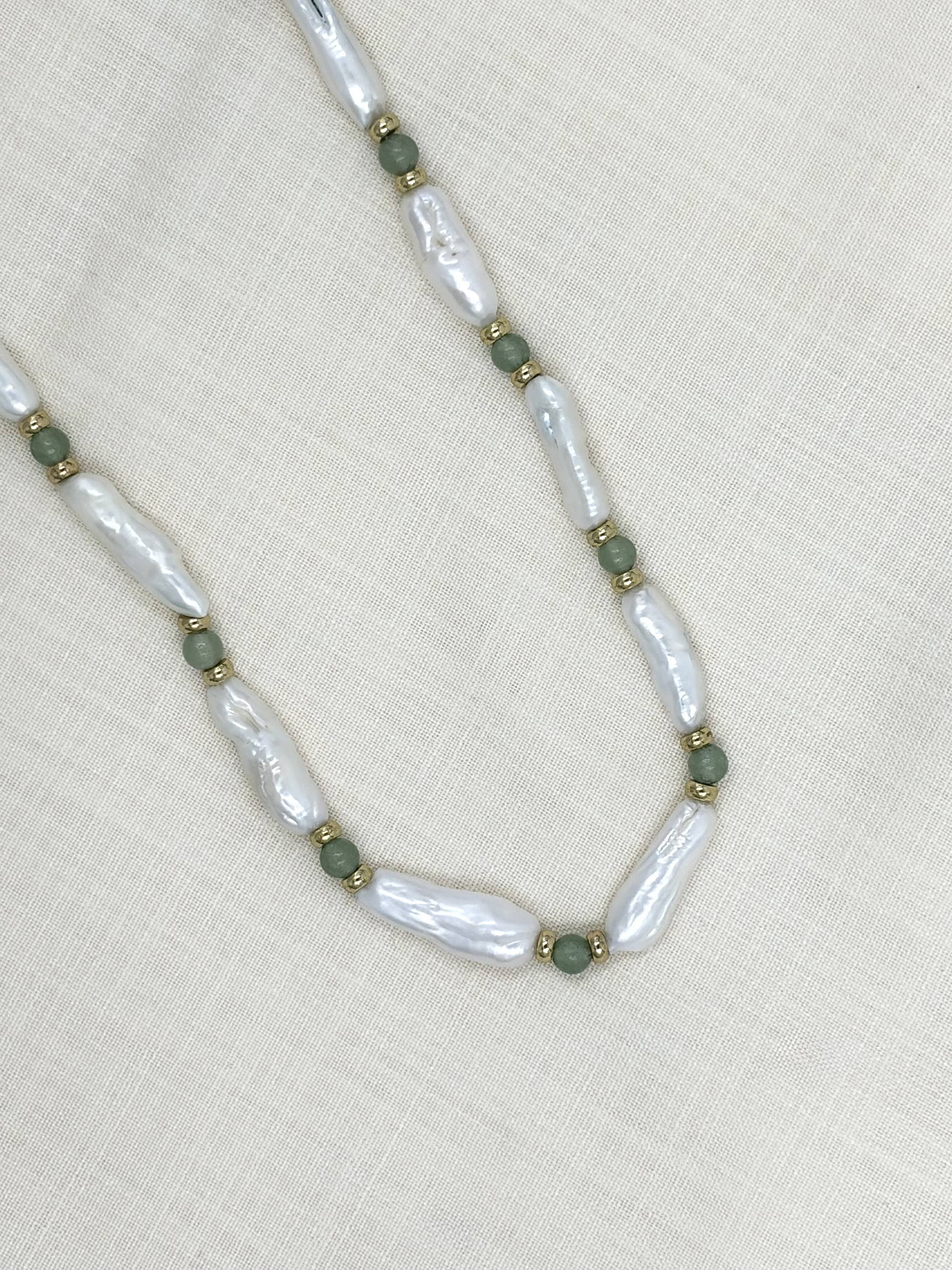 Green aventurine biwa pearl necklace - image 5